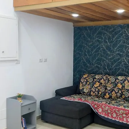 Chiaja Corner